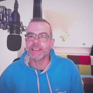 How to Sell Physical Products on EzyCourse